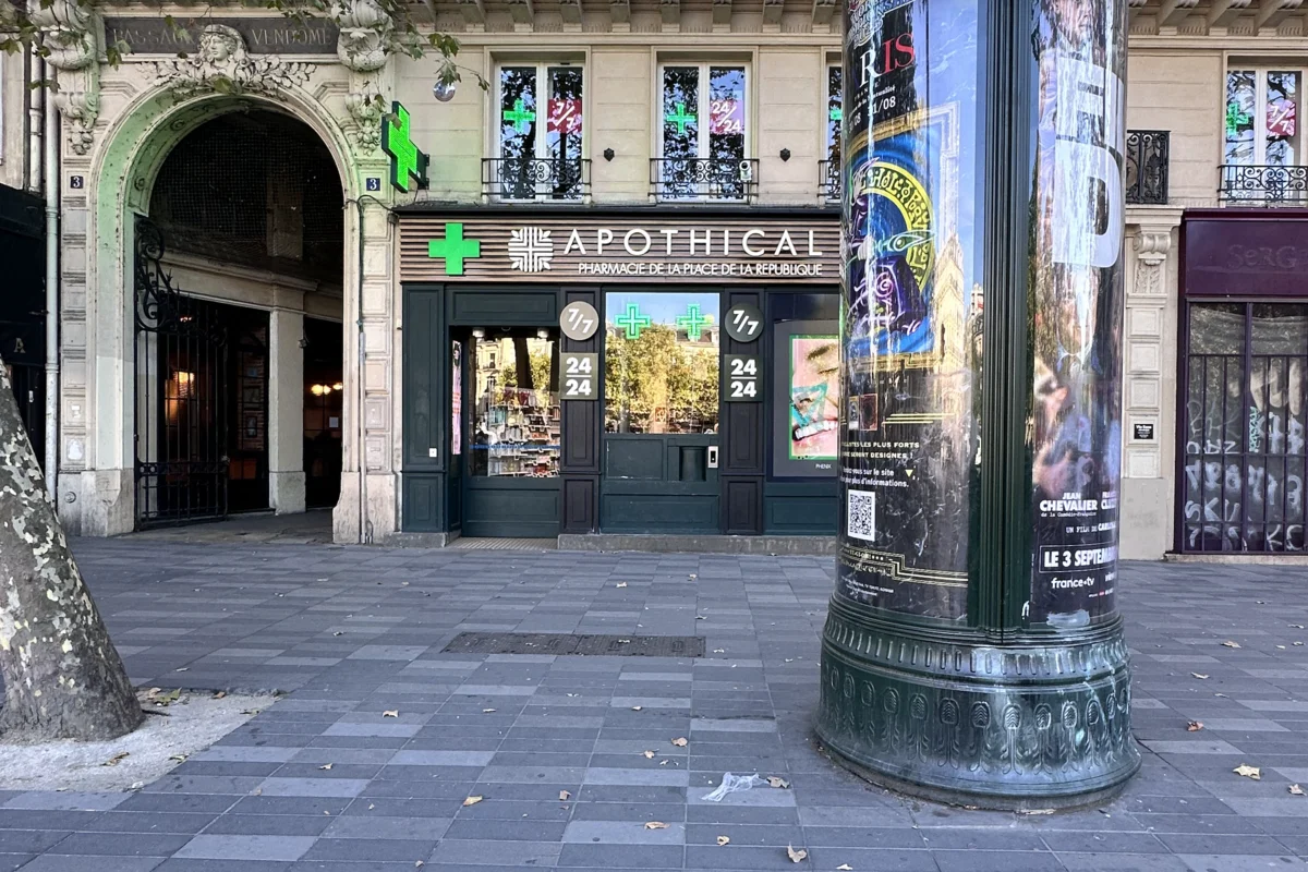 pharmacy_paris_guide_4